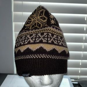 MukLuks muk luks reversible knit winter beanie‎ hat brown